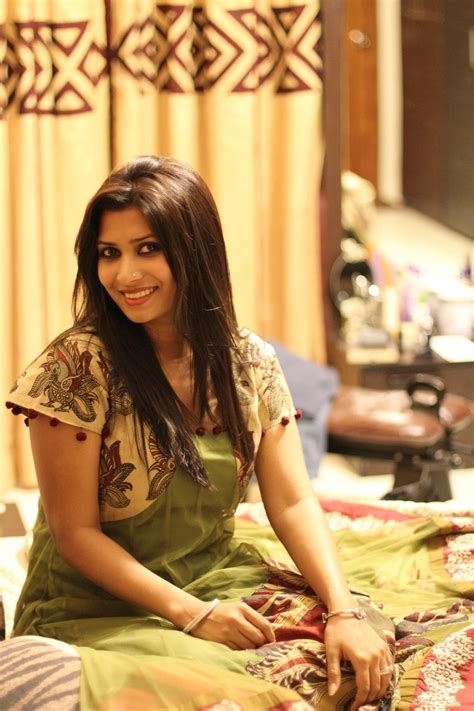 Desi Girls on Twitter: "RT…