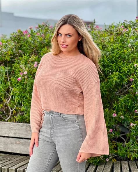 'Britain’s most hated woman' quits OnlyFans as it’s 'now full of low