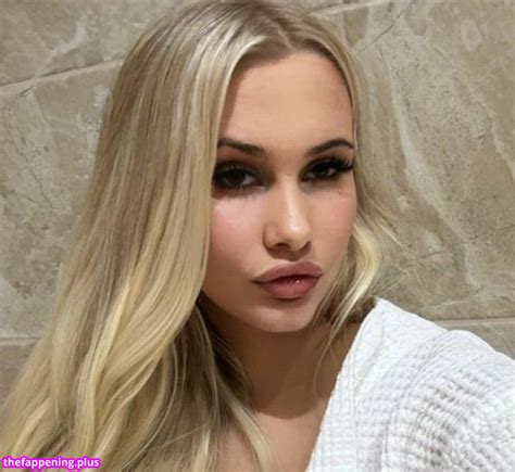 Kaitlin Pierce / kaitlin_pierce / kaitlinnpiercee Nude OnlyFans Photo