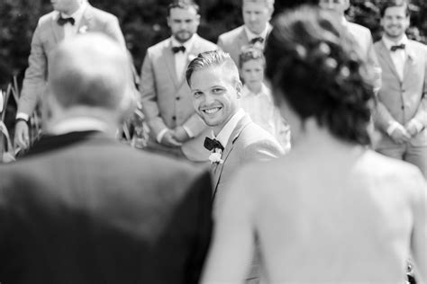 Inn on the Twenty, Cave Springs Winery, Niagara Wedding: Alicia + Neil ...