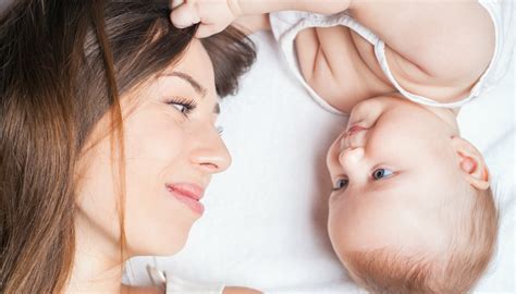Amamentar Cai O Cabelo - Queda de cabelo na amamentação: é normal? Quando se preocupar? | Mulher ...