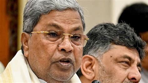 karnataka govt stages delhi chalo protest  centre today news