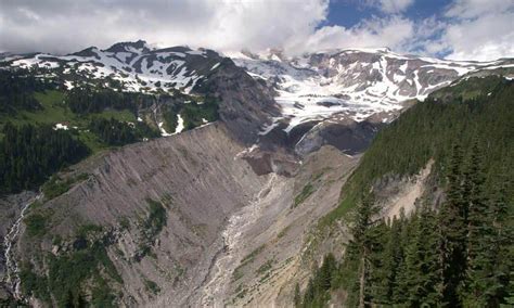 Nisqually Glacier Vista Trail – TakeMyTrip.com