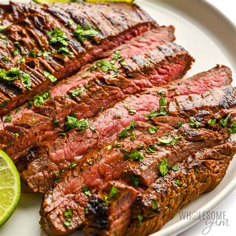 How to Cook Flank Steak (Oven, Grill or Pan) - Story Telling Co