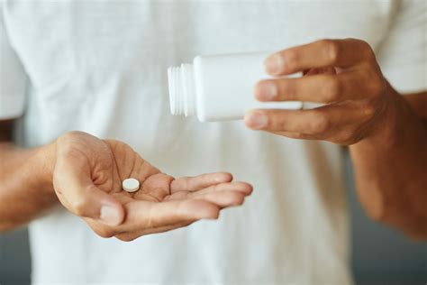 Automedicação pode causar sérios danos à saúde – Paciente