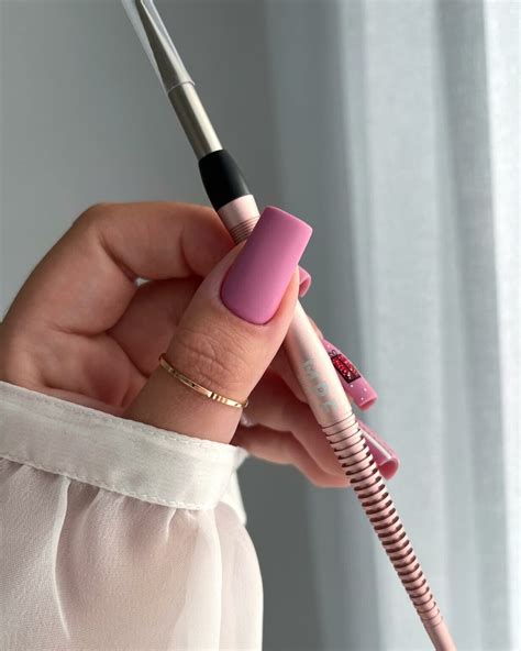 Best Accredited Online Nail Technician Courses [2025] - Nail Designs Daily