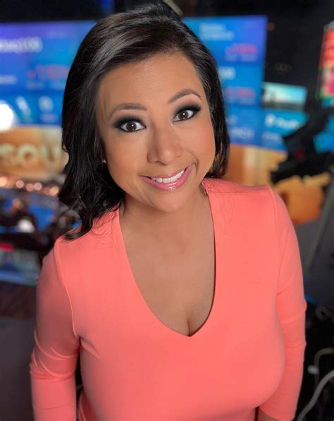 Maribel Aber | HLN : r/hot_reporters