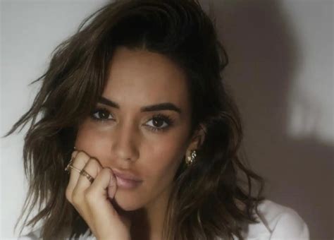 “Je n'arrive plus à respirer” : Hilona Gos au bord de la panique ...