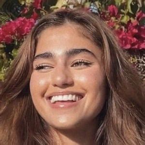 Rayna Vallandingham (Movie Actress) - Age, Birthday, Bio, Facts, Family