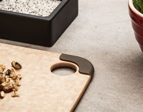 Epicurean Non slip Доска разд. со съемными ножками(натурал/корич)30,5см ...