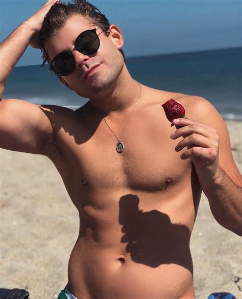 Alexis_Superfan's Shirtless Male Celebs: Garrett Clayton shirtless on