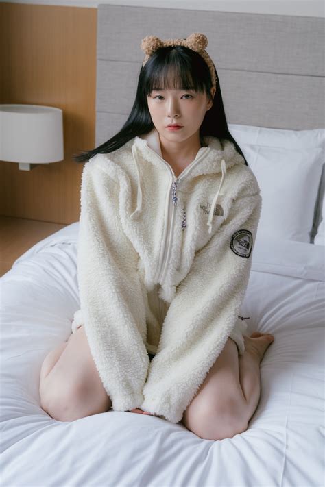 Pia (피아) x BBUTTERMILK Vol.02 - IN HOTEL with Pia - 微图坊