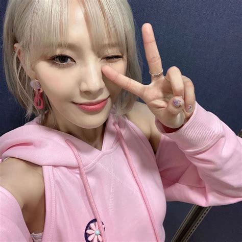 moon sua billlie selca icon foto