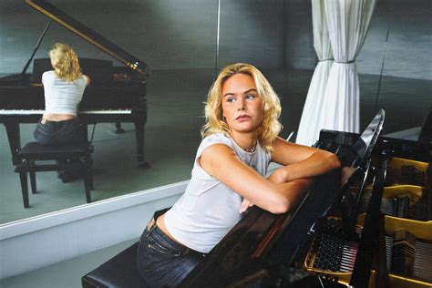 Annika - United Stage Danmark