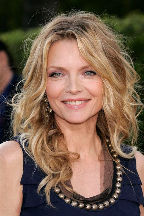 Download Michelle Pfeiffer at the Stardust Movie Premiere. Wallpaper