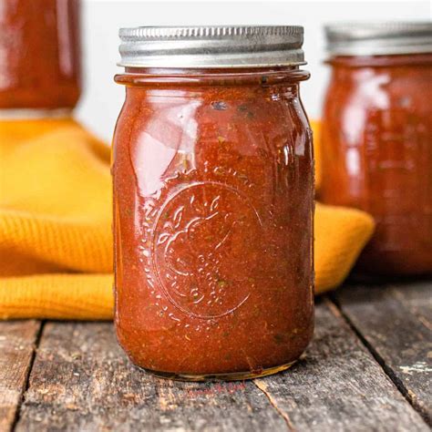 tomato sauce jar
