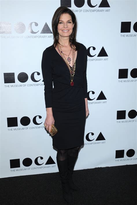 Sela Ward Pictures in an Infinite Scroll - 65 Pictures