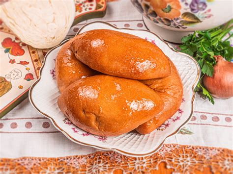 Пирожки с доставкой - купить по низкой цене в Монастырской пекарне, Москва