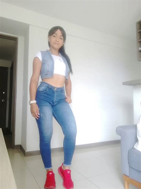 Cdzinha Dando O Cuzinho - CDzinha do Sul