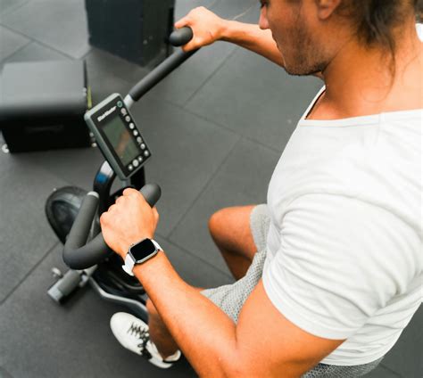 2 Day Split Workout – Big Gains With Little Time - Ignore Limits