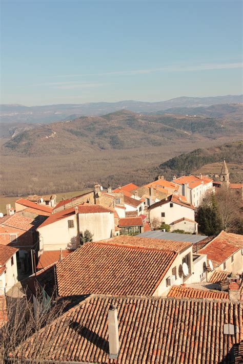 A Guide to Motovun — Very Nice Travels