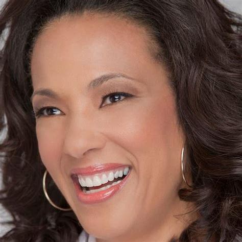 Leah Williams QVC, Bio-Wiki, Age, Birthday, Husband, Salary, Net Worth