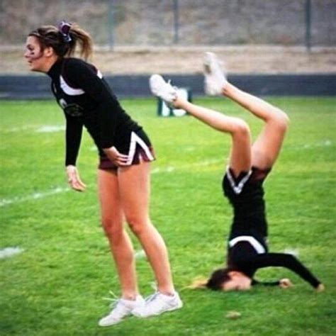 Cheerleaders Fails - Gallery | eBaum's World