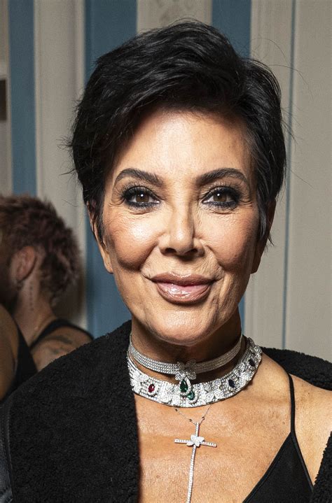 Kris Jenner fans gasp at her 'sunken cheeks' in unedited selfie with