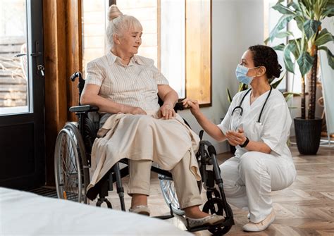 how to work in hospice care