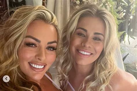 Paige VanZant hot 'twinning' pics with ex-WWE star Mandy Rose 'make fan ...
