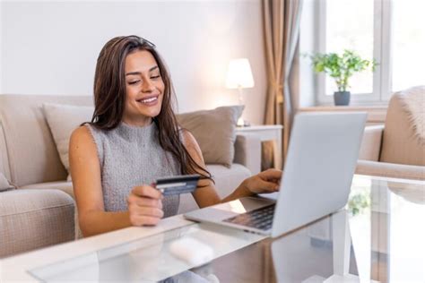 Opening a Checking Account With Bad Credit: A Guide