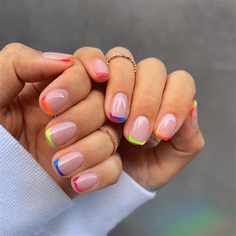 Why Summer Neon Toe Nails Are The Must Have Beauty Trend For Your Next Beach Vacation Trip 1