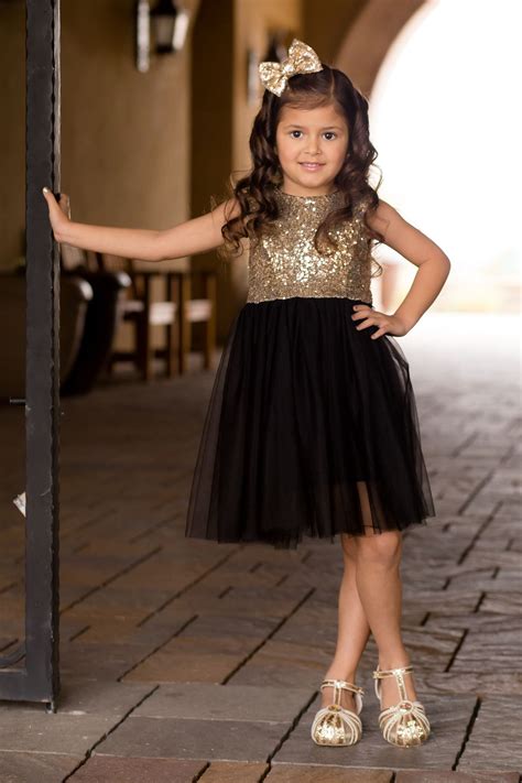 glitter for dresses 10