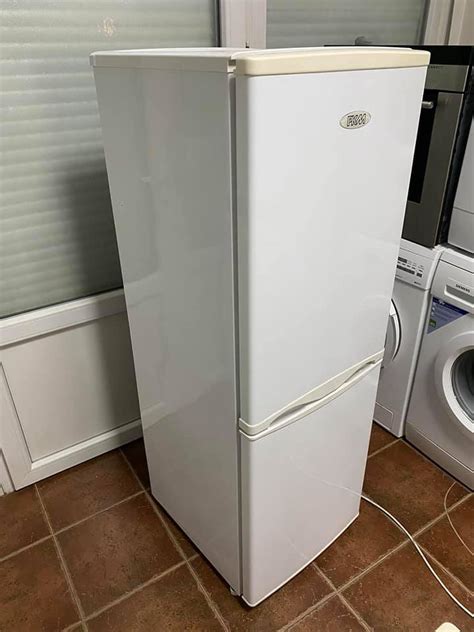 ***069/2-541-834*** ***159.99 €*** ***KAO NOV kombinovani frizider ...