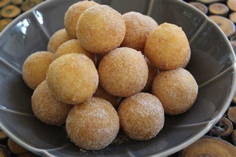 Mochi Doughnuts Recipe | Glutinous Rice Flour Donuts Recipe - Tupigo