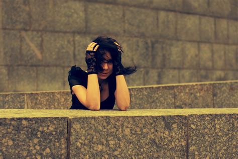 Elizabeth Marxs Purple String Bikini For Digital Desire Elizabeth Marxs