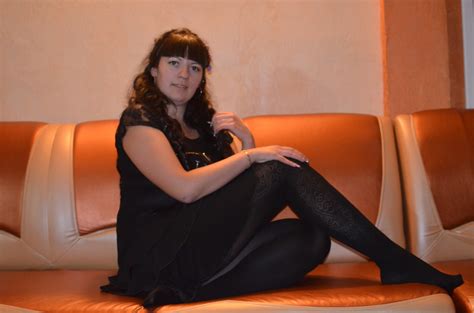 fashion tights skirt dress heels : Candid amateur pantyhose 1