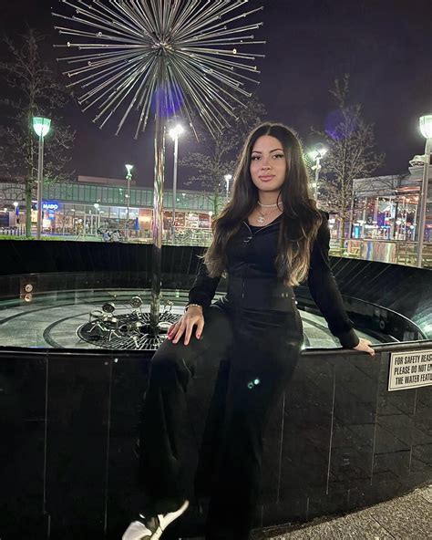 Sofia Isabella 🇨🇺 (@sofiaisabellav) • Instagram photos and videos