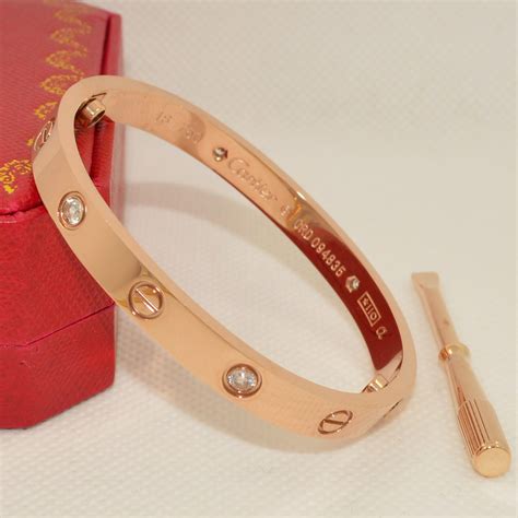 Apple fashion: Cartier love bracelet replica Best for Birthday Gifts