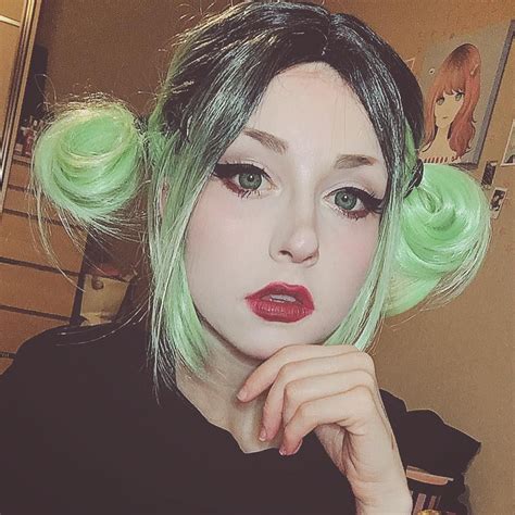 @anzujaamu on Instagram Youtubers, Kawaii Cosplay, Scene Hair, Cosplay ...