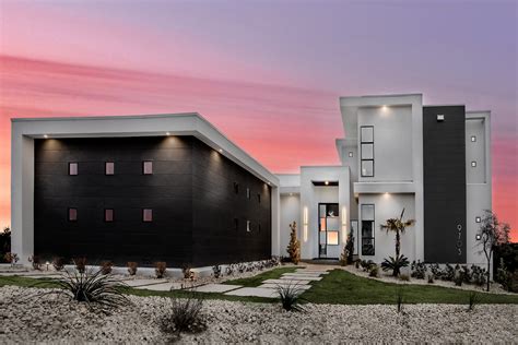 Canyons Modern Contemporary - Luxury Custom Home Builder San Antonio