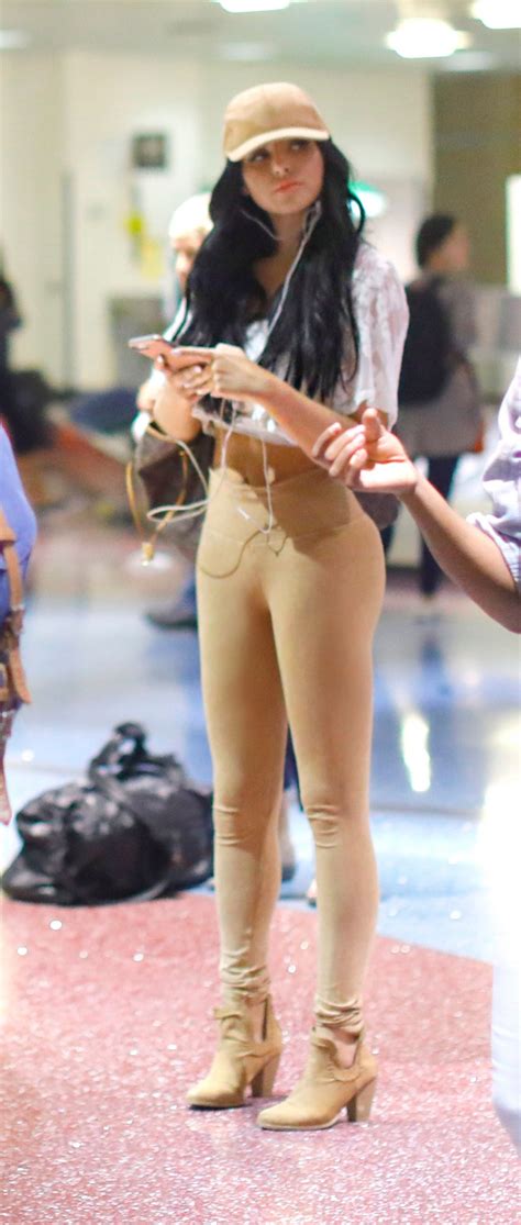 Abigail Ratchford - Arrives for EDC Week in Las Vegas 06/12/2017