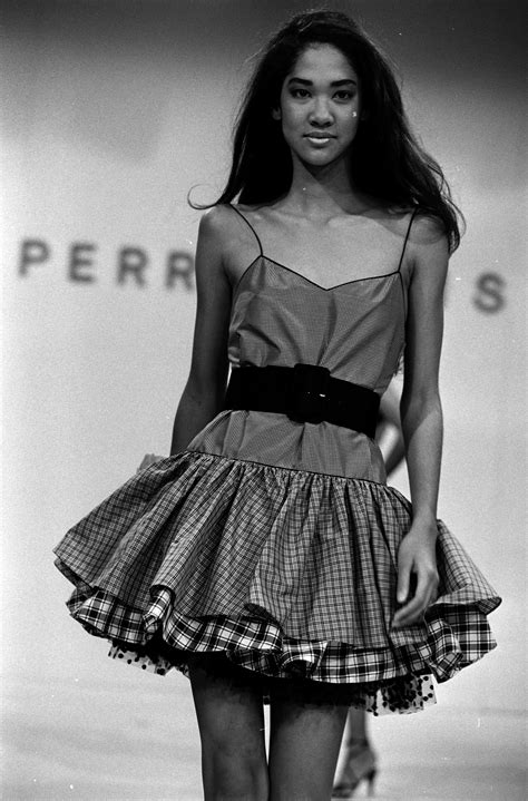 Model Kimora Lee Simmons' Runway Career: Photos
