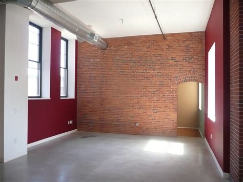 Advantage Rent A Car Salt Lake City International Airport: Boston Lofts