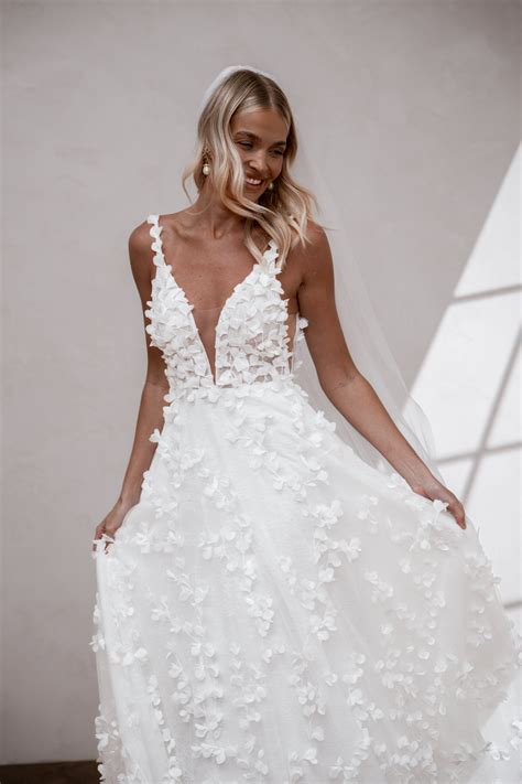 Head Over Heels Bridal Boutique