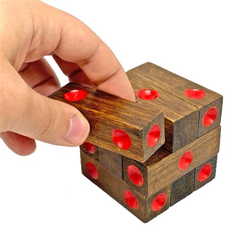 Настільна гра на двох Кістки - купити в інтернет магазині Neuron Toys