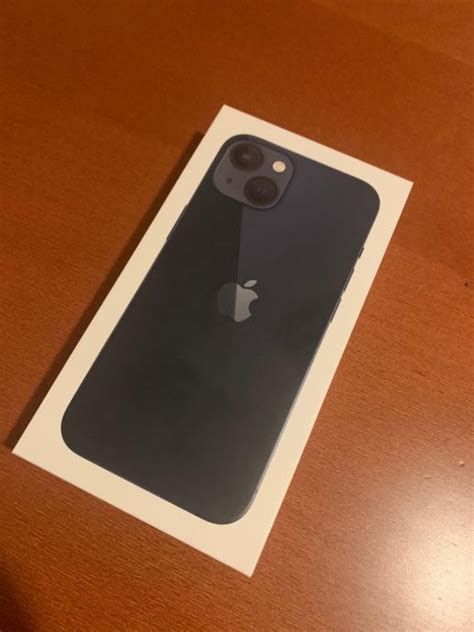 Iphone 13, 128 GB (Midnight) NOVO, NEKORIŠTENO