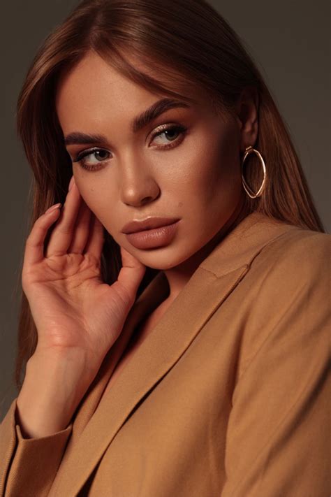 Vika - ein Model aus Dnipro, Ukraine