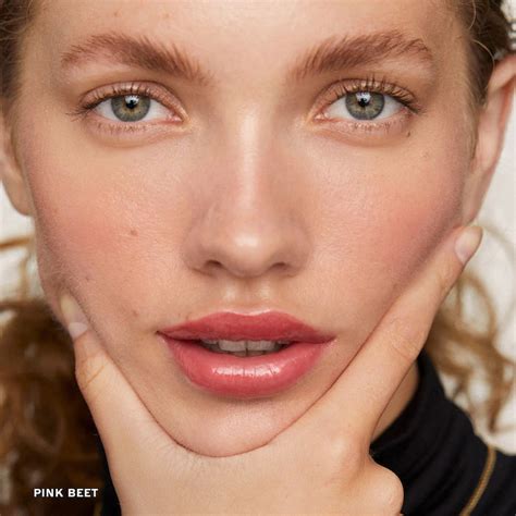 Shade Slick Tinted Lip Oil – 𝔗𝔥𝔢𝔇𝔦𝔬𝔰𝔞𝔅𝔢𝔞𝔲𝔱𝔶