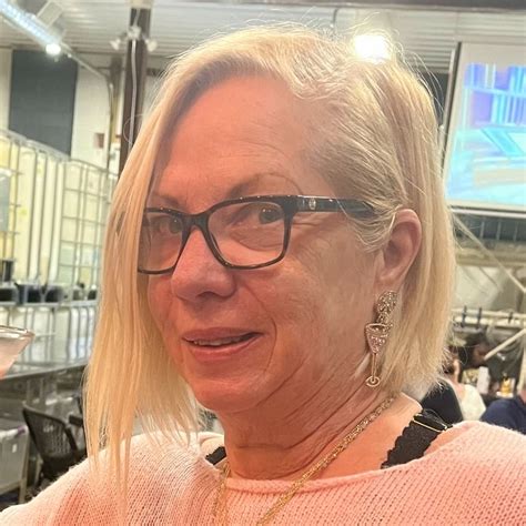 maureen manasia sales associate martins casual linkedin